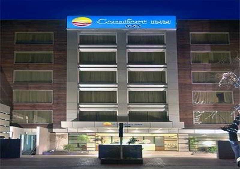 Comfort Inn Gsk Amritsar Exterior foto