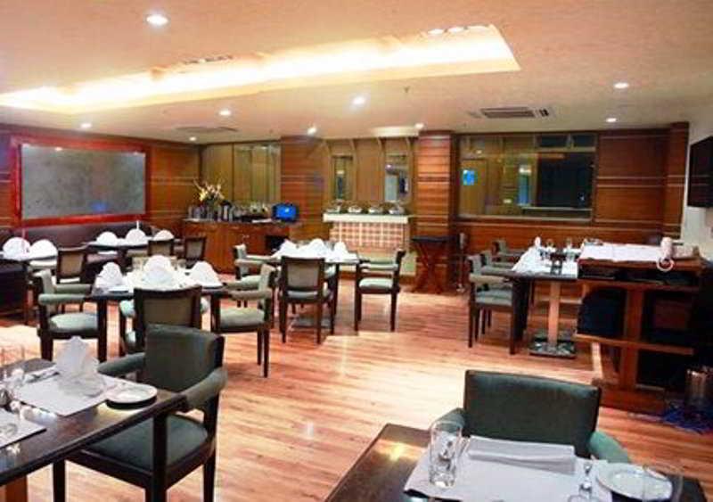 Comfort Inn Gsk Amritsar Exterior foto